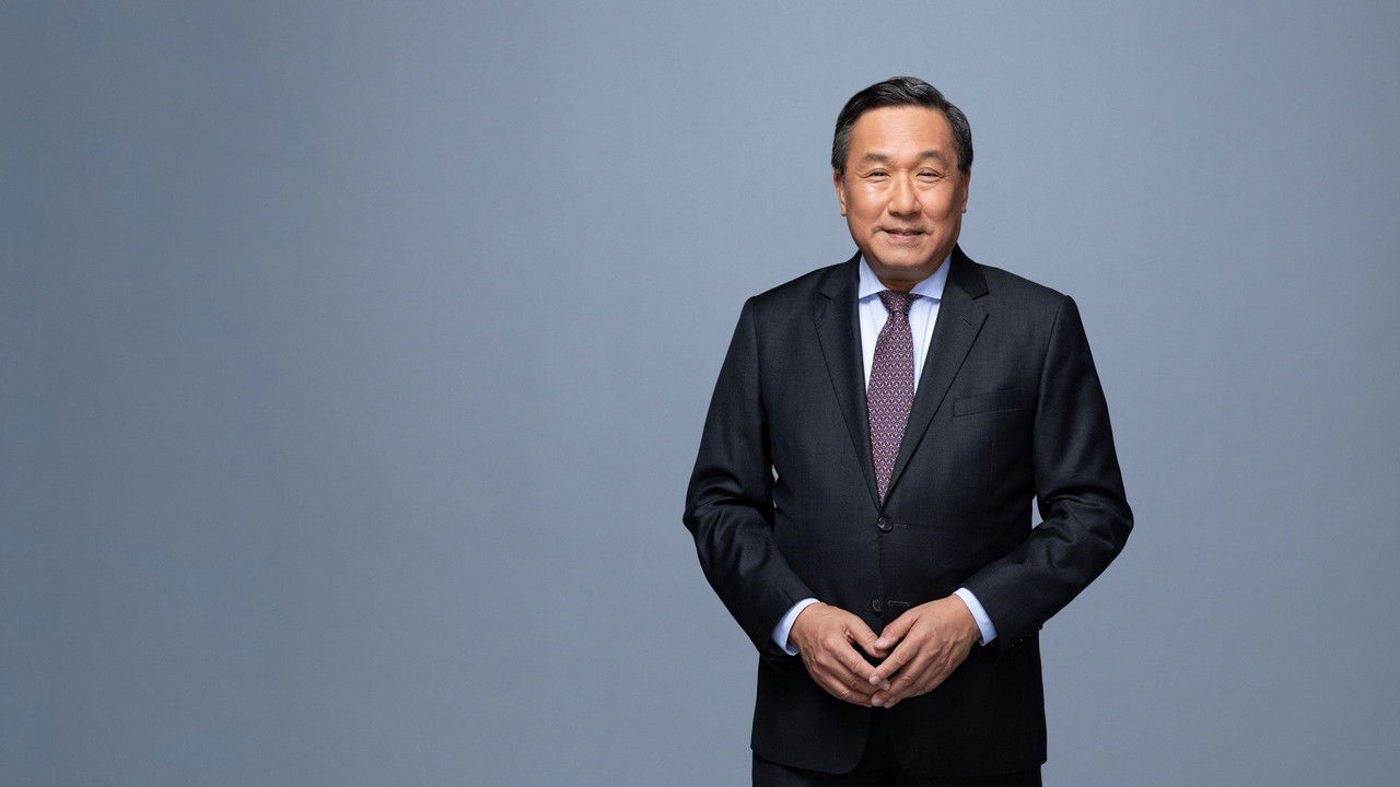 PBS News Weekend Series Screenshot 2