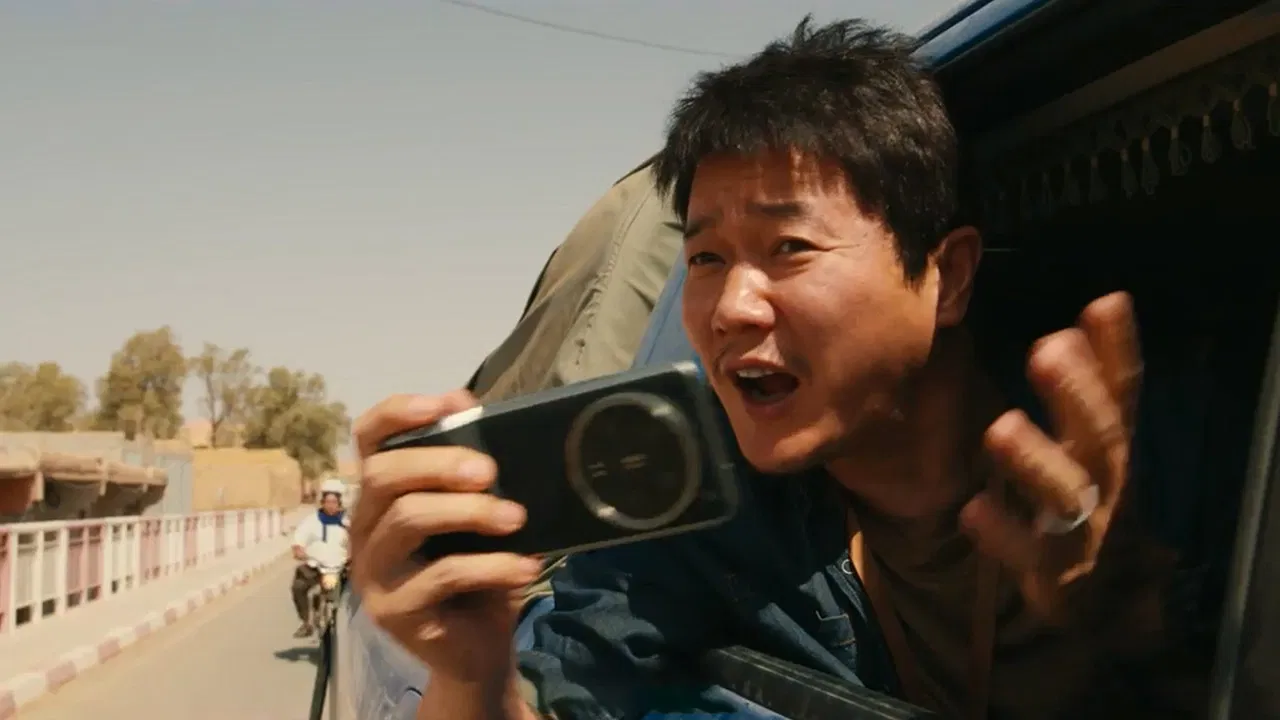 Escape From The Outland Movie Screenshot 2