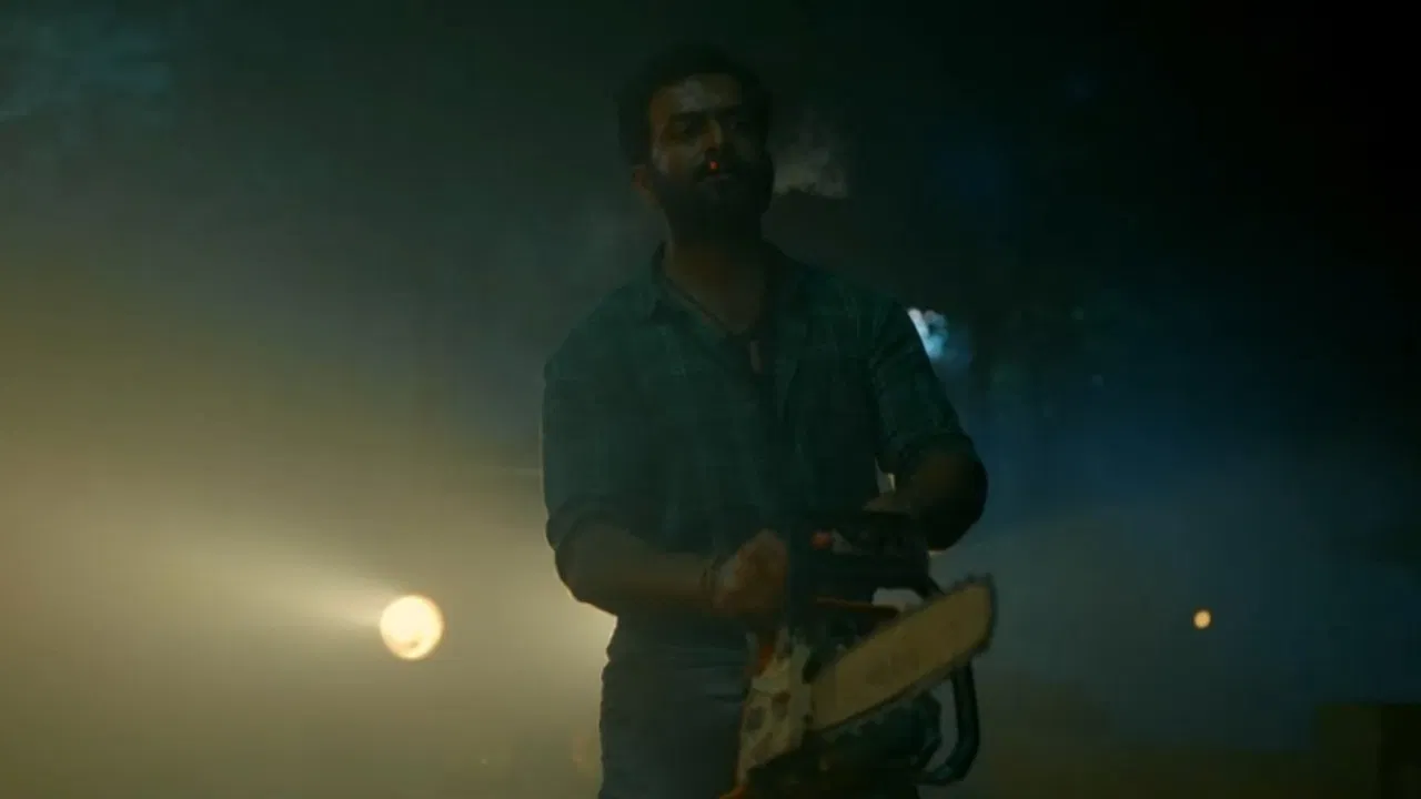 Vilaayath Budha Movie Screenshot 4